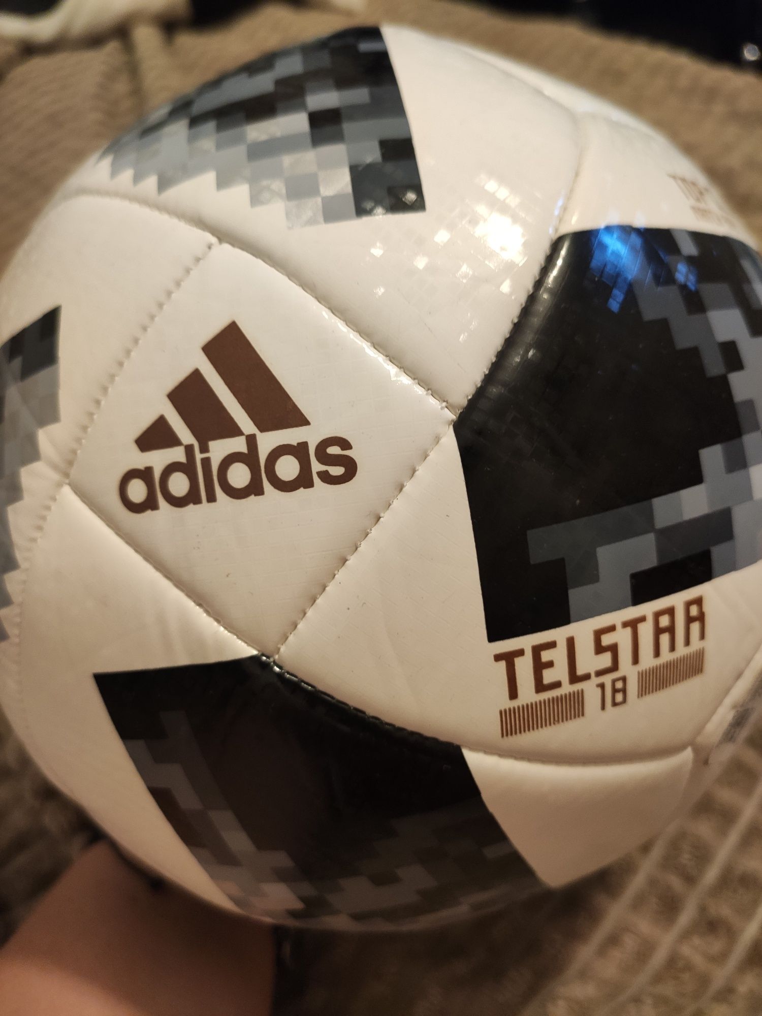 Adidas Telstar 18 piłka meczowa