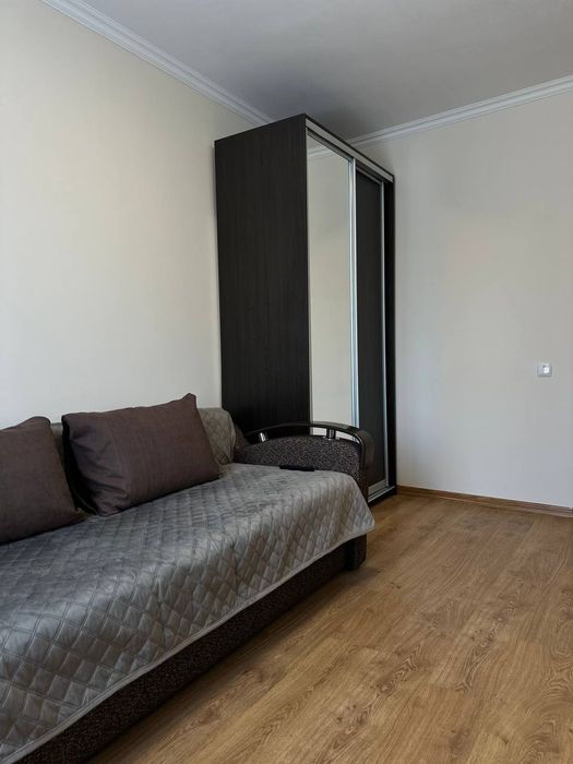 2к квартира подобово центр