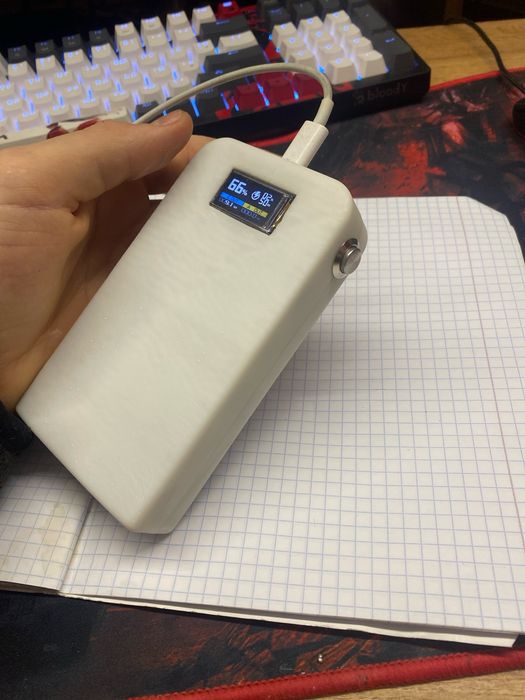 Павербанк саморобний