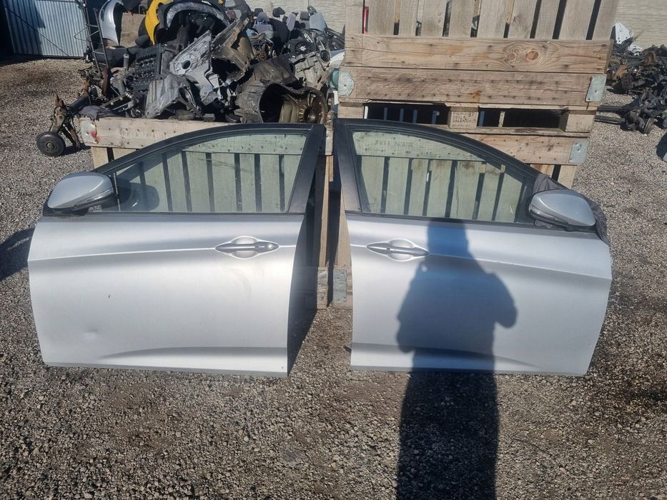 Drzwi lewy przód Hyundai i30 II Solaris srebrne