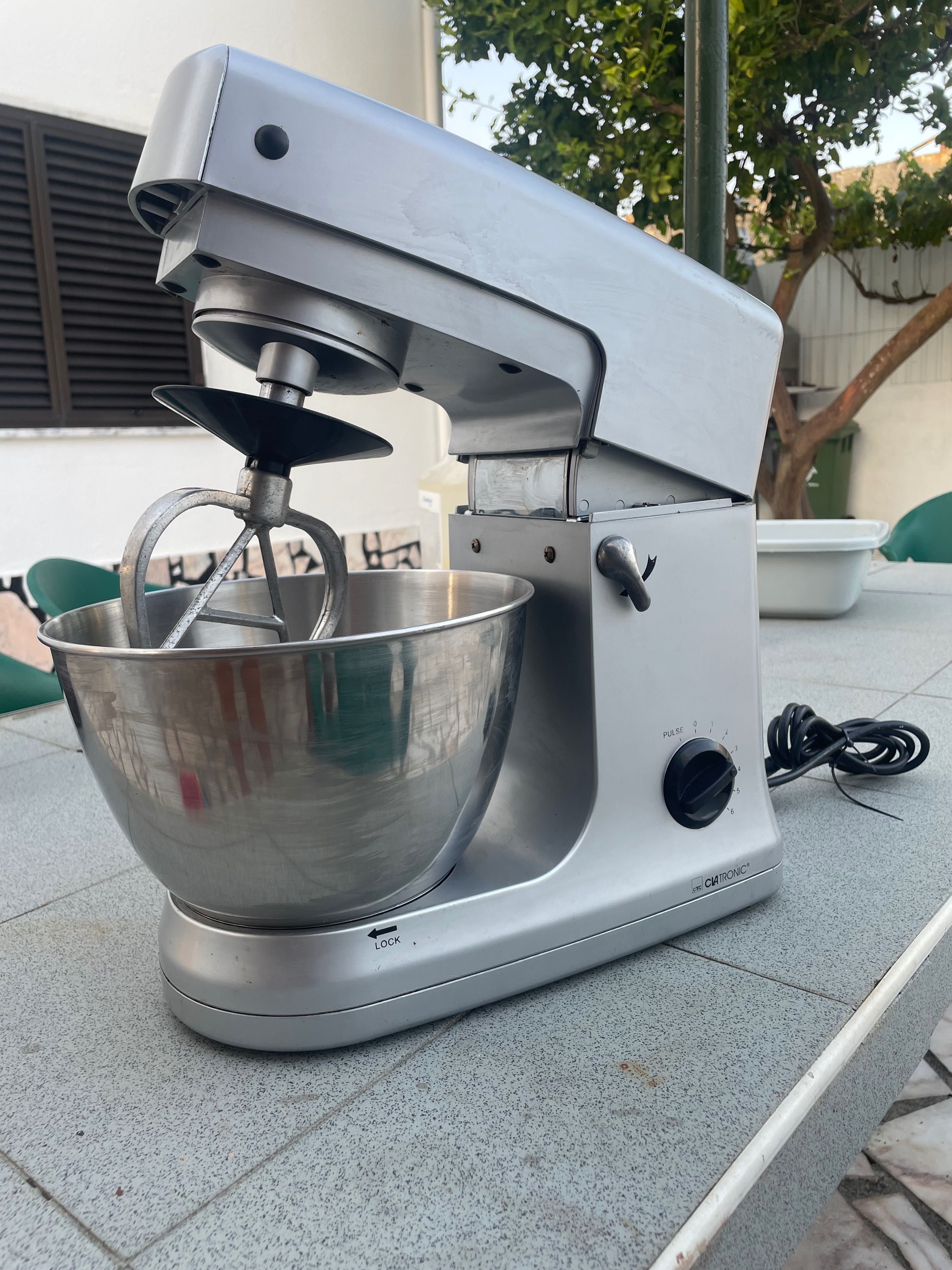 Batedeira de cozinha profissional