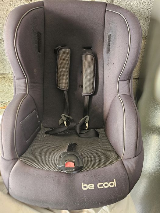 Cadeirinha auto usado em bom estado