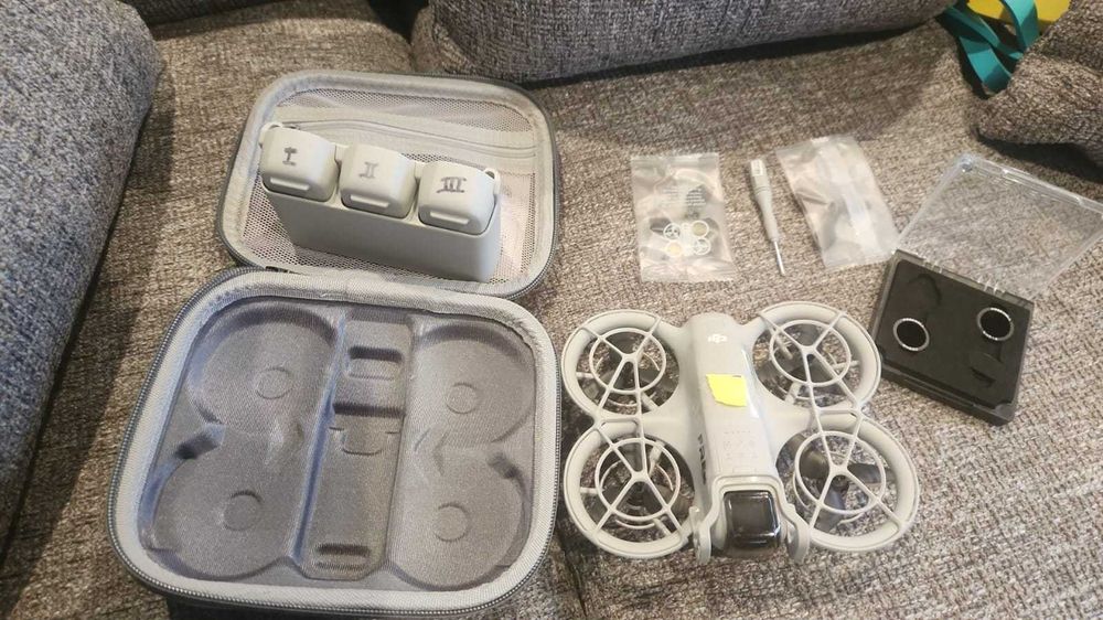 Dji NEO apenas 11 voos e 26 minutos de voo