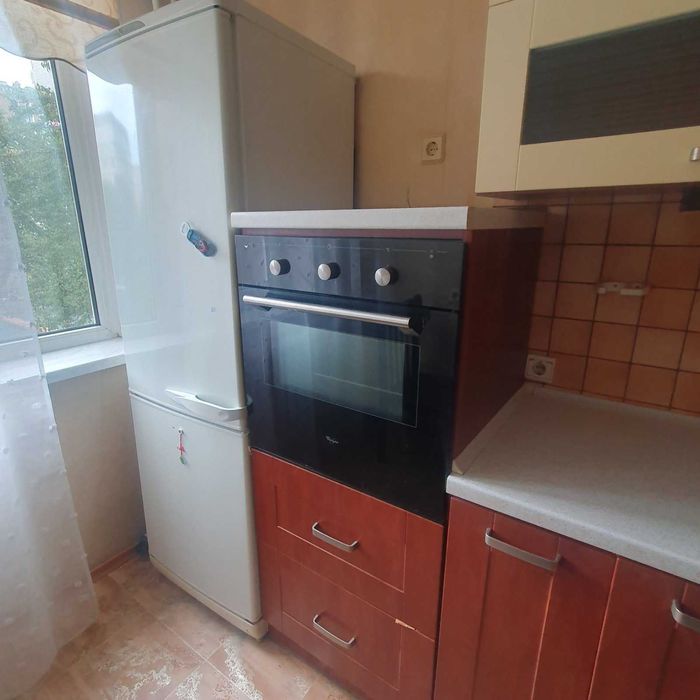 Оренда, 2-кімнатной квартири, вул. Олександра Довженка, 10.