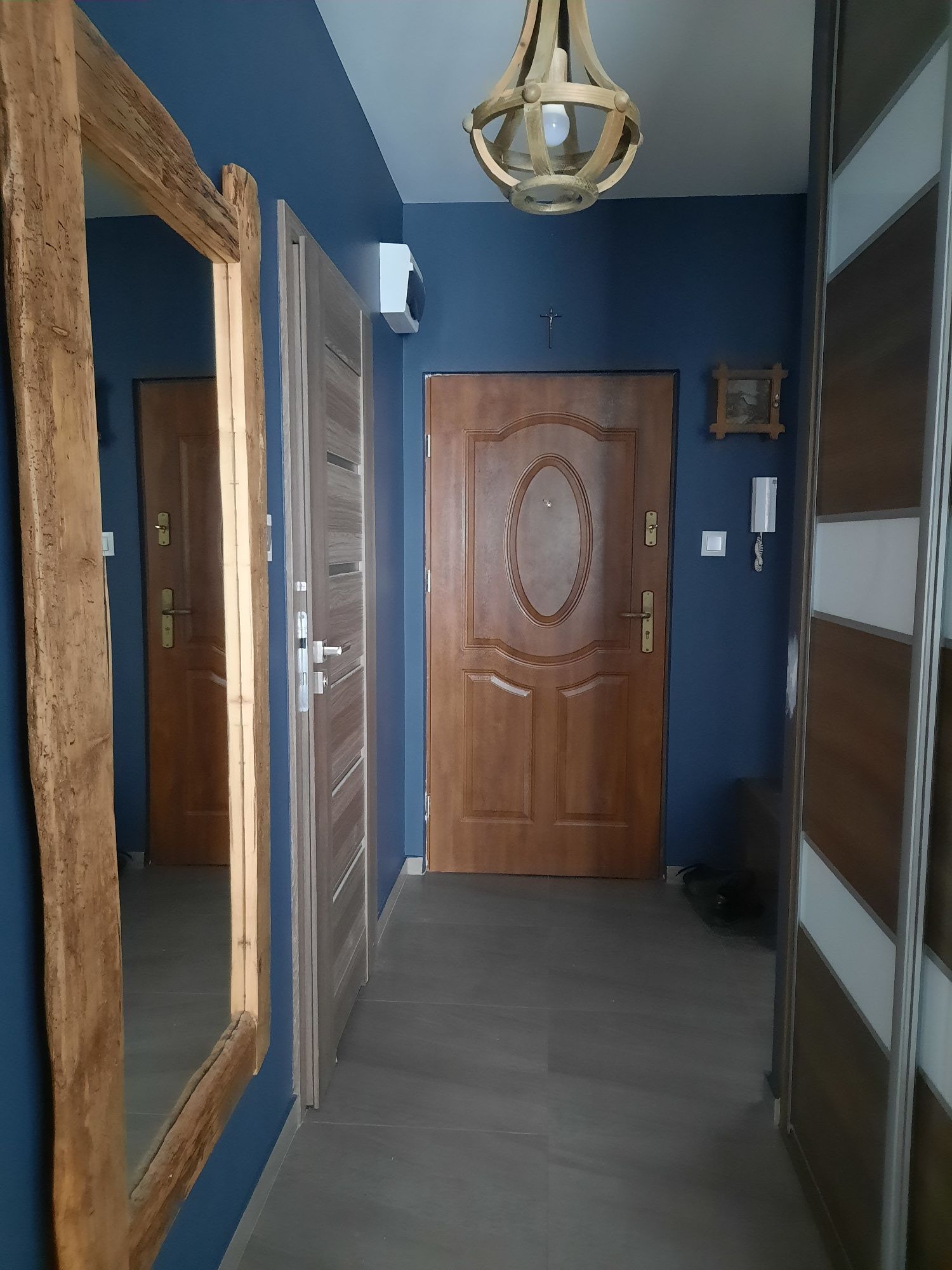 Apartament w centrum niedaleko plaży z windą