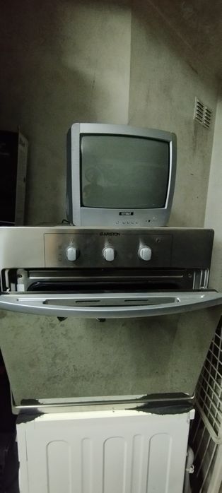 Forno Ariston Hotpoint