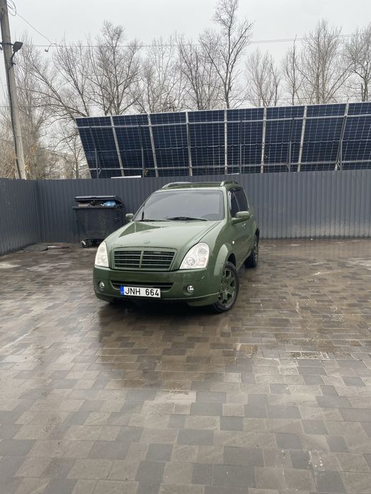 Продам рамний джип