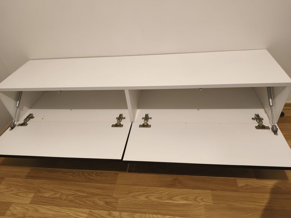 Szafka rtv pod telewizor 140 cm