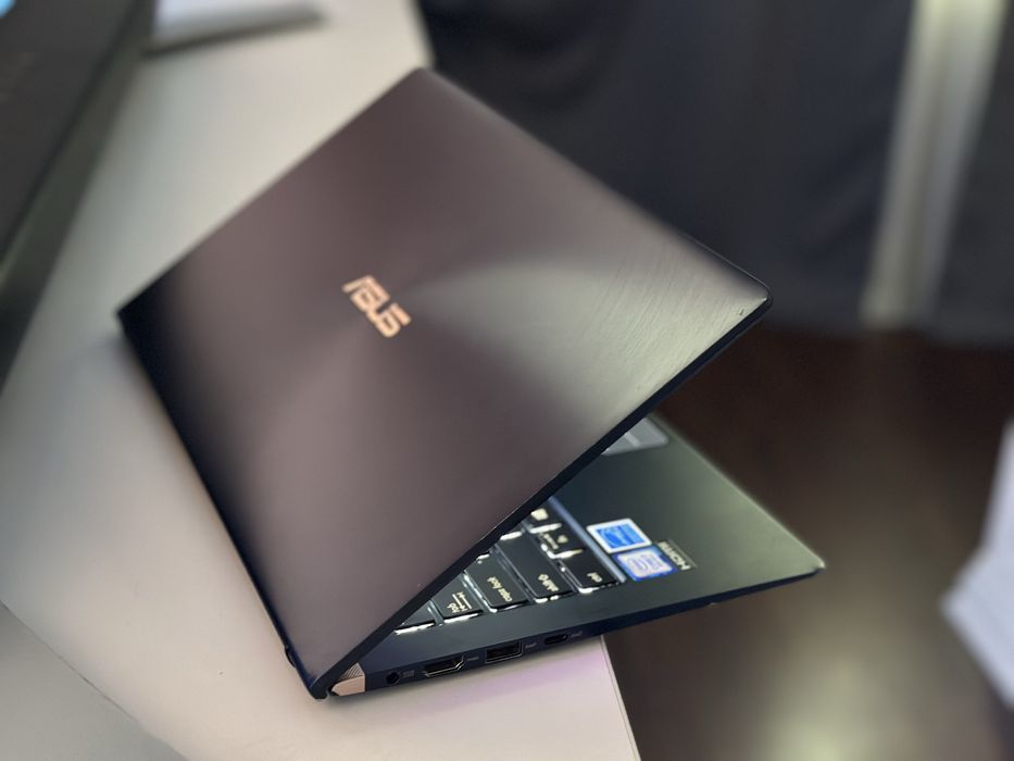 *Топ! Мощный Asus ZenBook + Комплект Девайсов