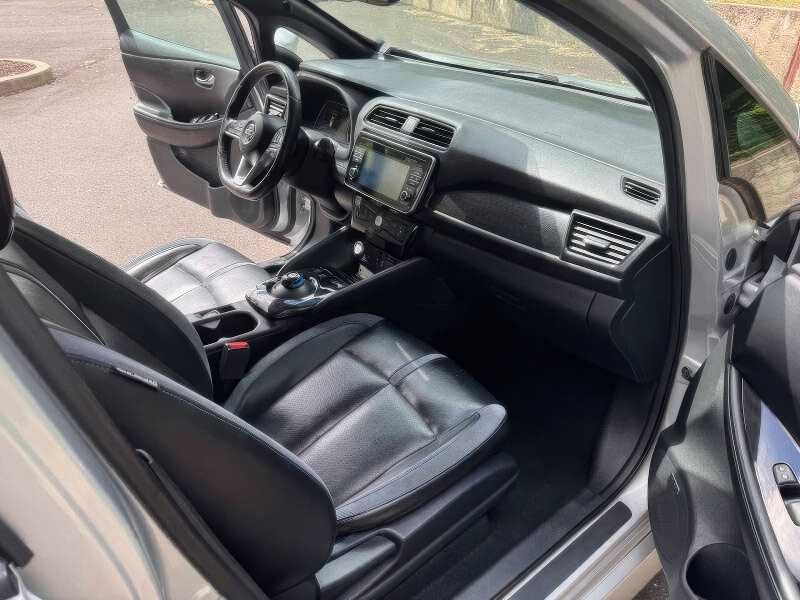 2018 Nissan LEAF SL