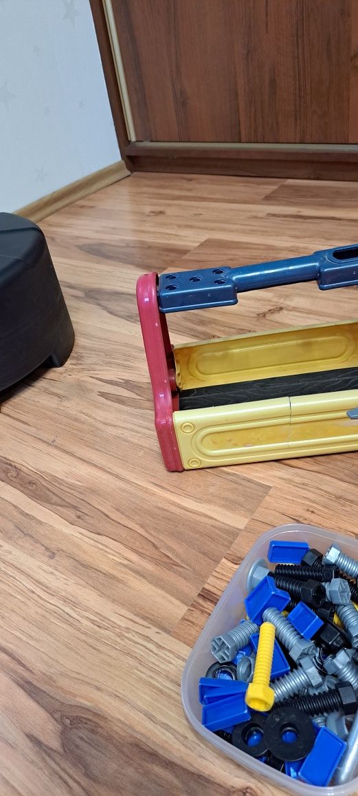 Warsztat Black&Decker stół dużo narzędzi dla dziecka