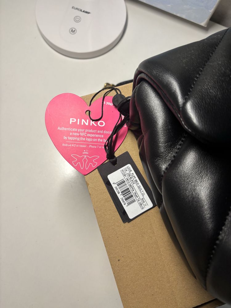 Оригінальна шкіряна сумочка Pinko