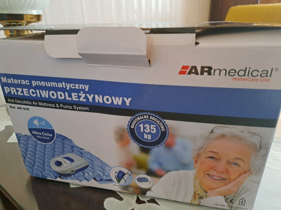 Materac przeciwodleżynowy