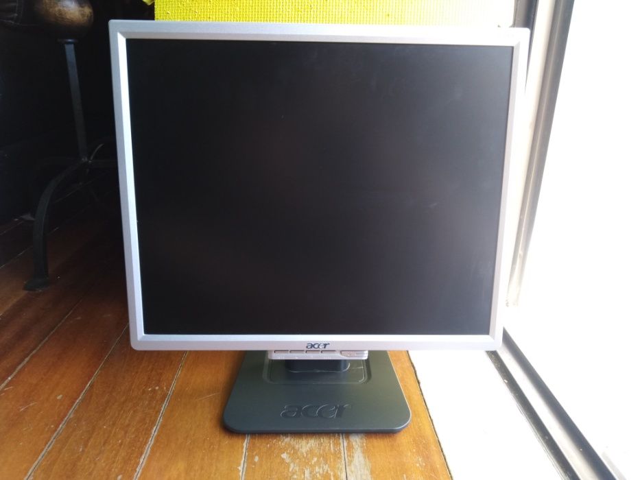 Monitor Acer AL1916 LCD