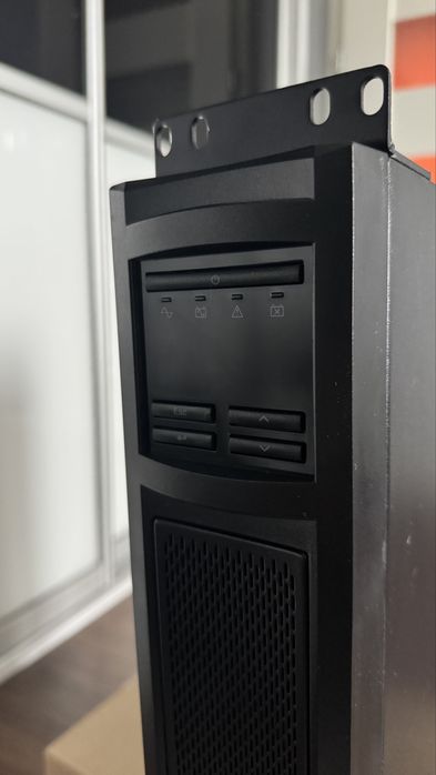 Zasilacz awaryjny UPS APC Smart-UPS X 750VA SMX750I NOWA BATERIA