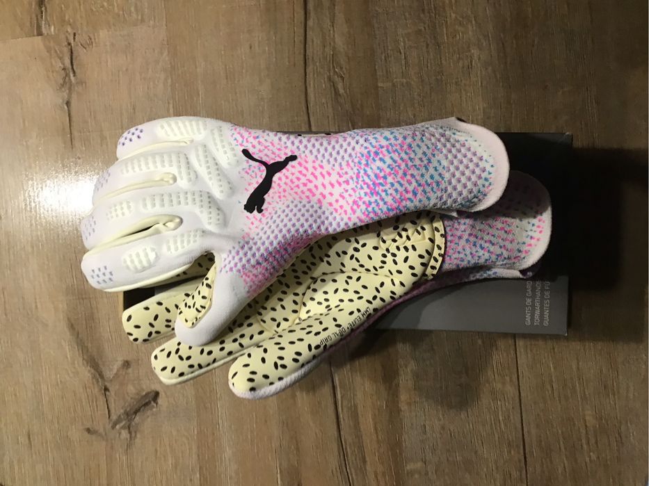 Вратарские перчатки 10 puma