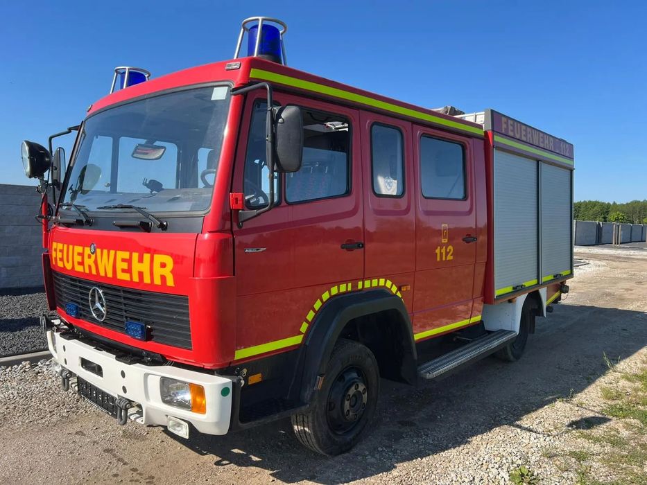 Mercedes-Benz 814F Wóz strażacki  Straż pożarna  Samochód specjalny
