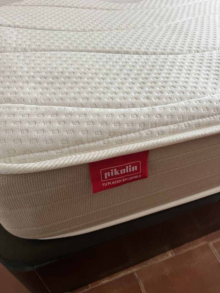 Cama pikolin com estrado elevatório