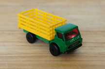 Matchbox Cattle Truck No.71 - 1976 - zielony malowany Superfast Macau