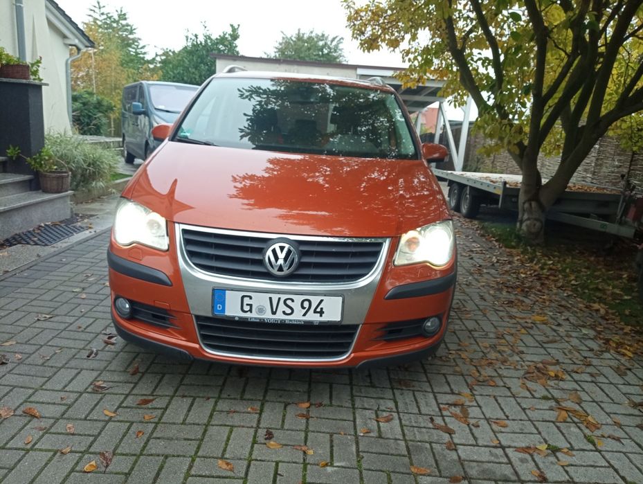 VW Touran Cross 2, 0 diesel, 170 KM, 1 właściciel