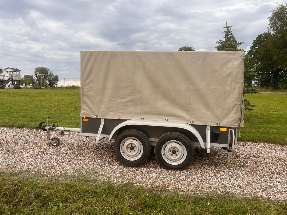 Przyczepa Böckmann 1500 kg – dwuosiowa, odrestaurowana, zarejestrowana