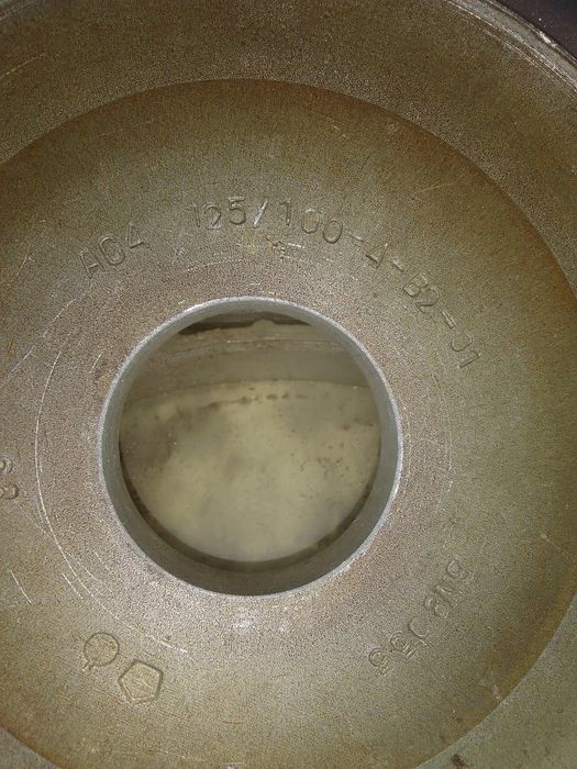 Кругзаточний алмазний89р новий