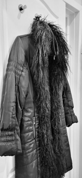 Zimowa kurtka z obszyciem z LAMY