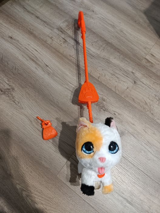 Kotek Poopalots, zabawka pluszowa kotek