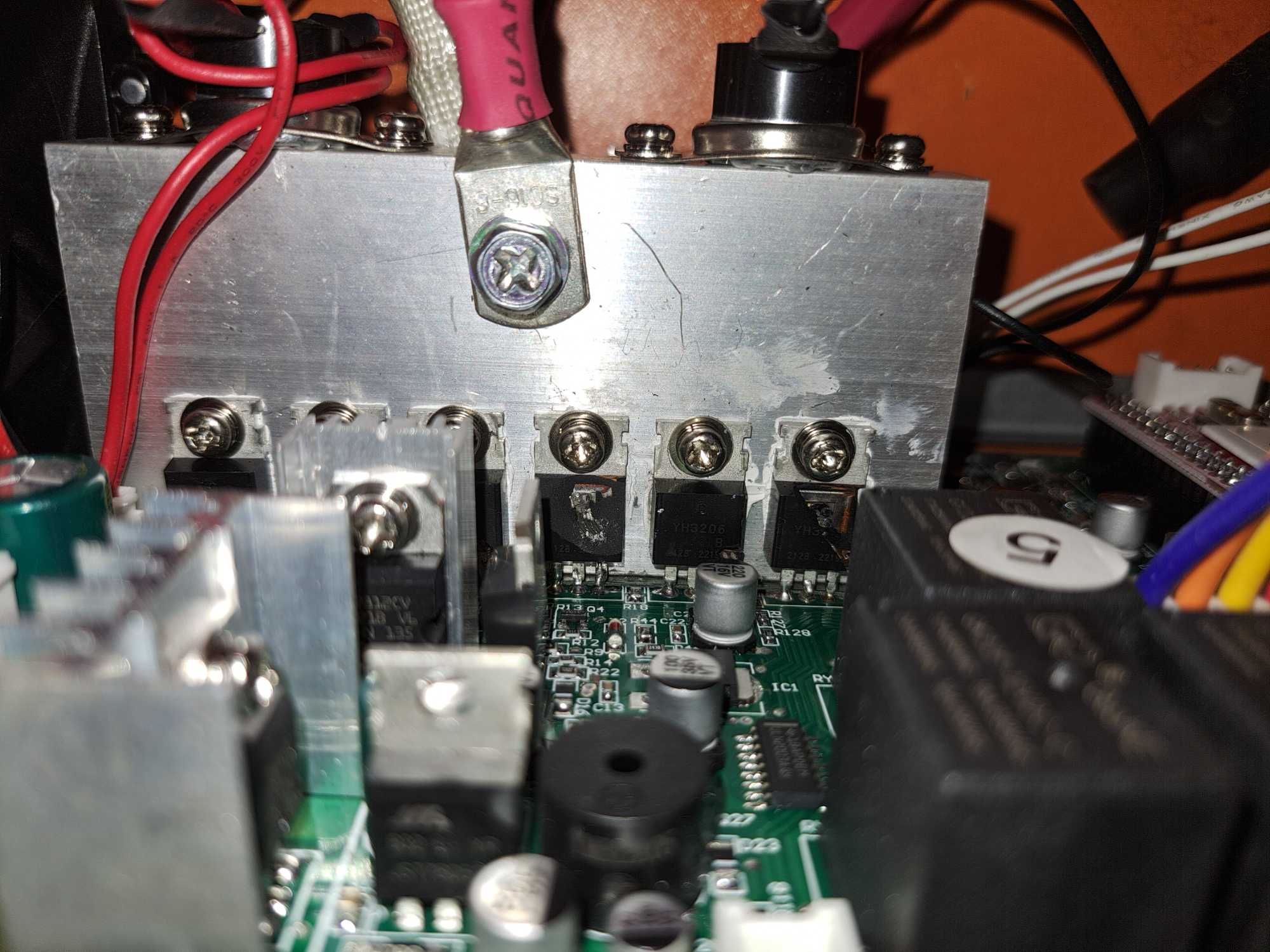 Джерело безперебійного живлення (ДБЖ) Avansa UPS 500W-800VA 12v