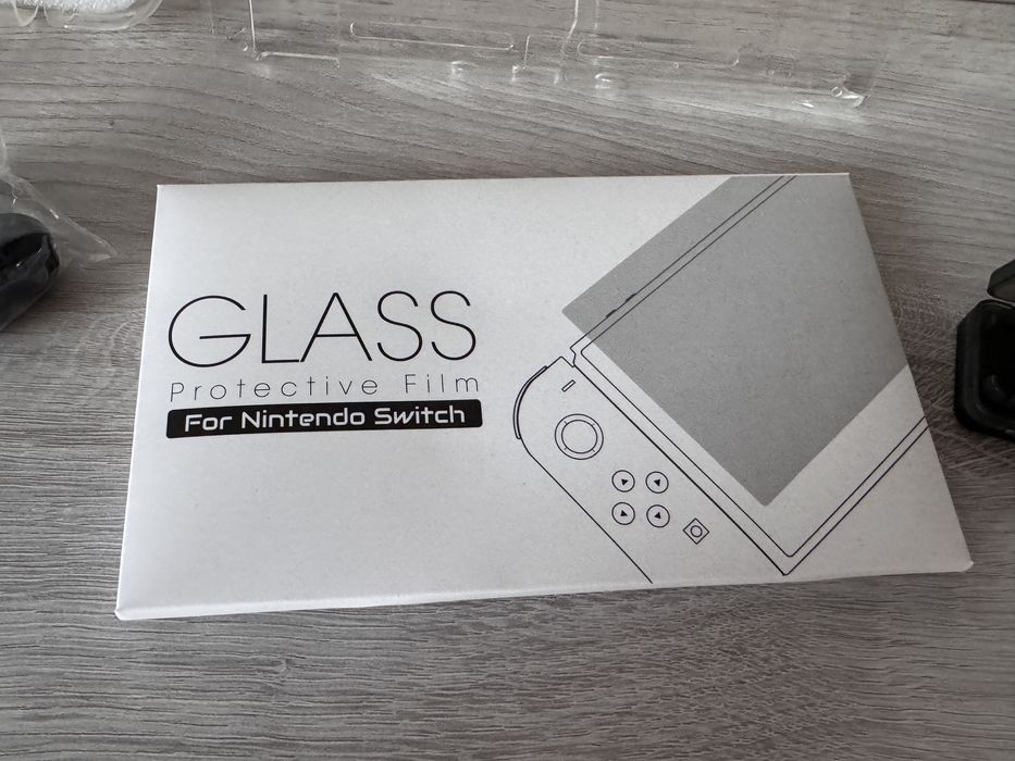 Nintendo Switch скло кейс картридж jc200