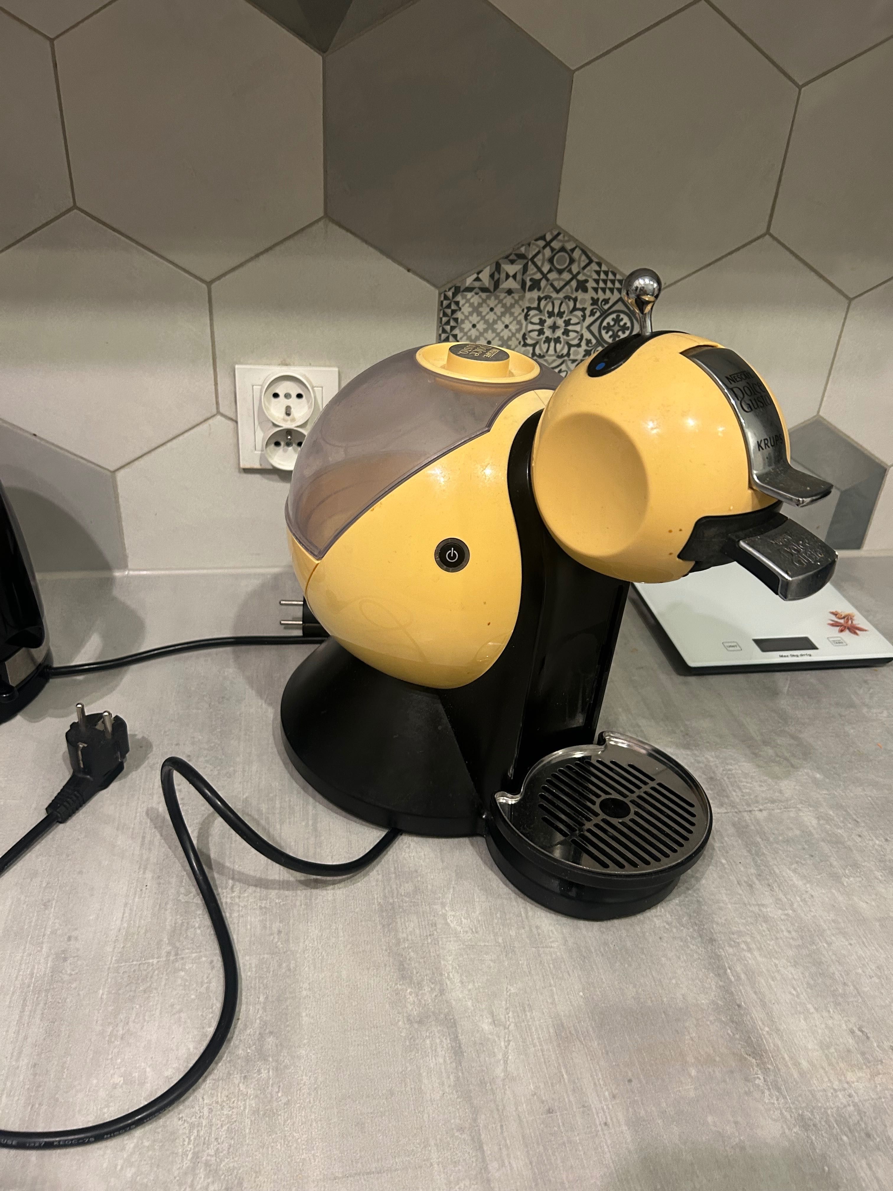 Ekspres do kawy Nescafe Dolce Gusto