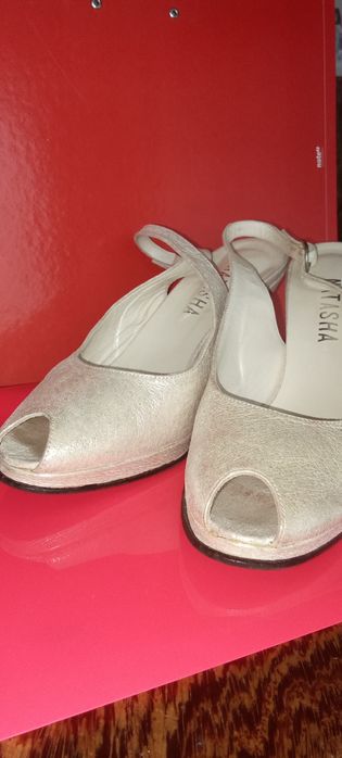 Sapatos Prateados de Cerimónia