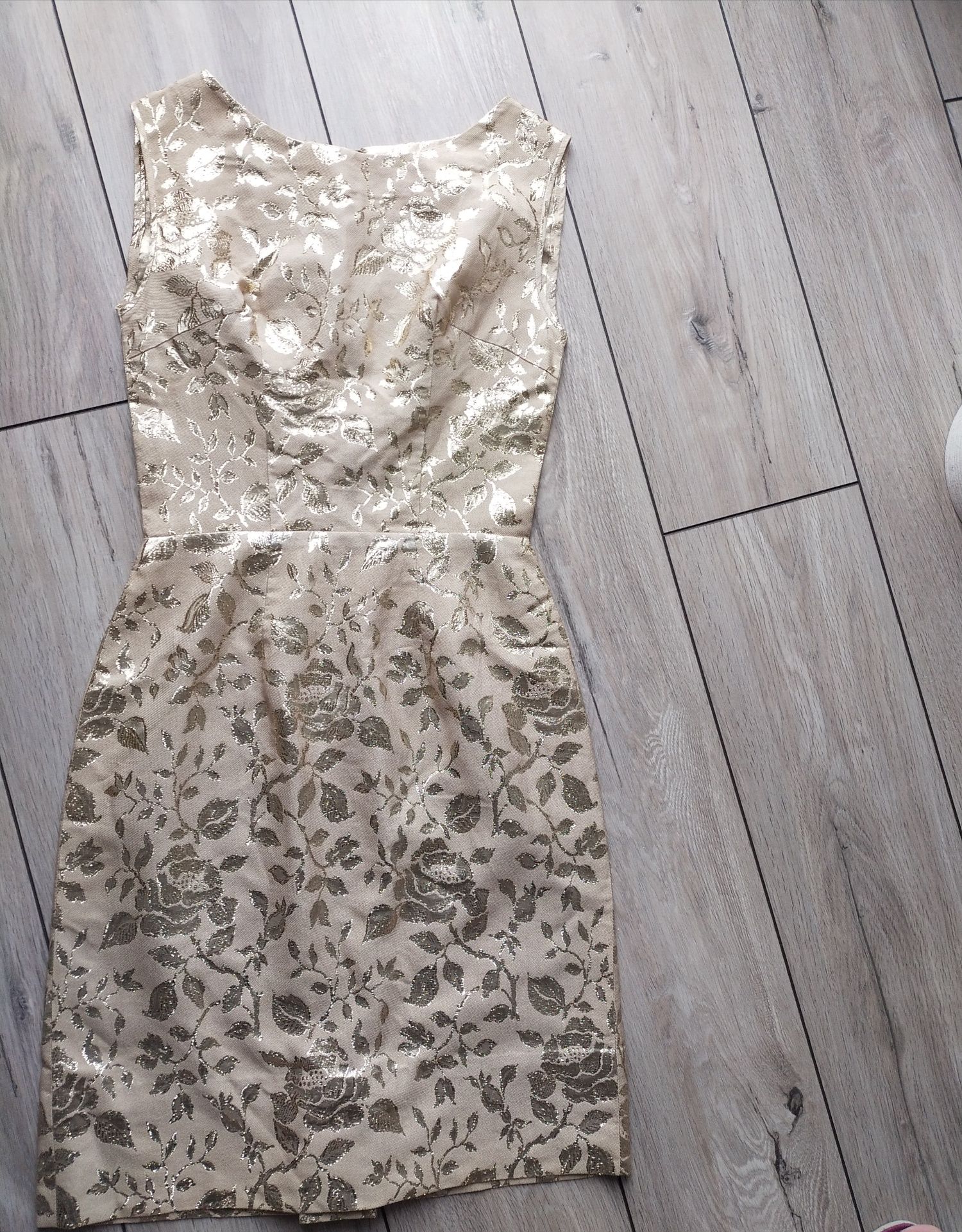 Sukienka beżowo - złota