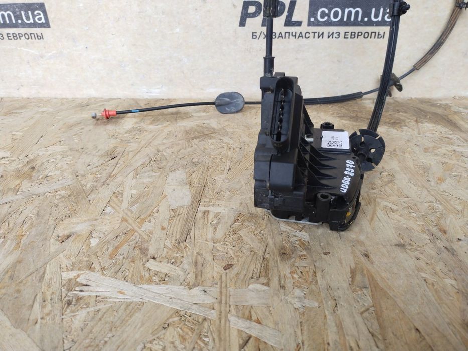 Ford Transit Tourneo Connect MK2 13-21 Замок двери задней левой 4 pin