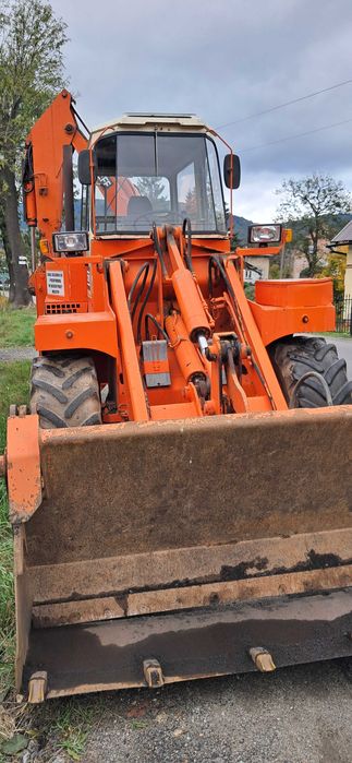 koparko ładowarka Jcb Cat New holland Schaeff Terex