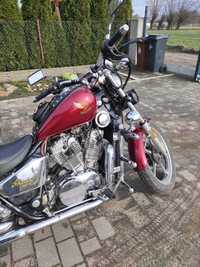 Honda Shadow VT 750