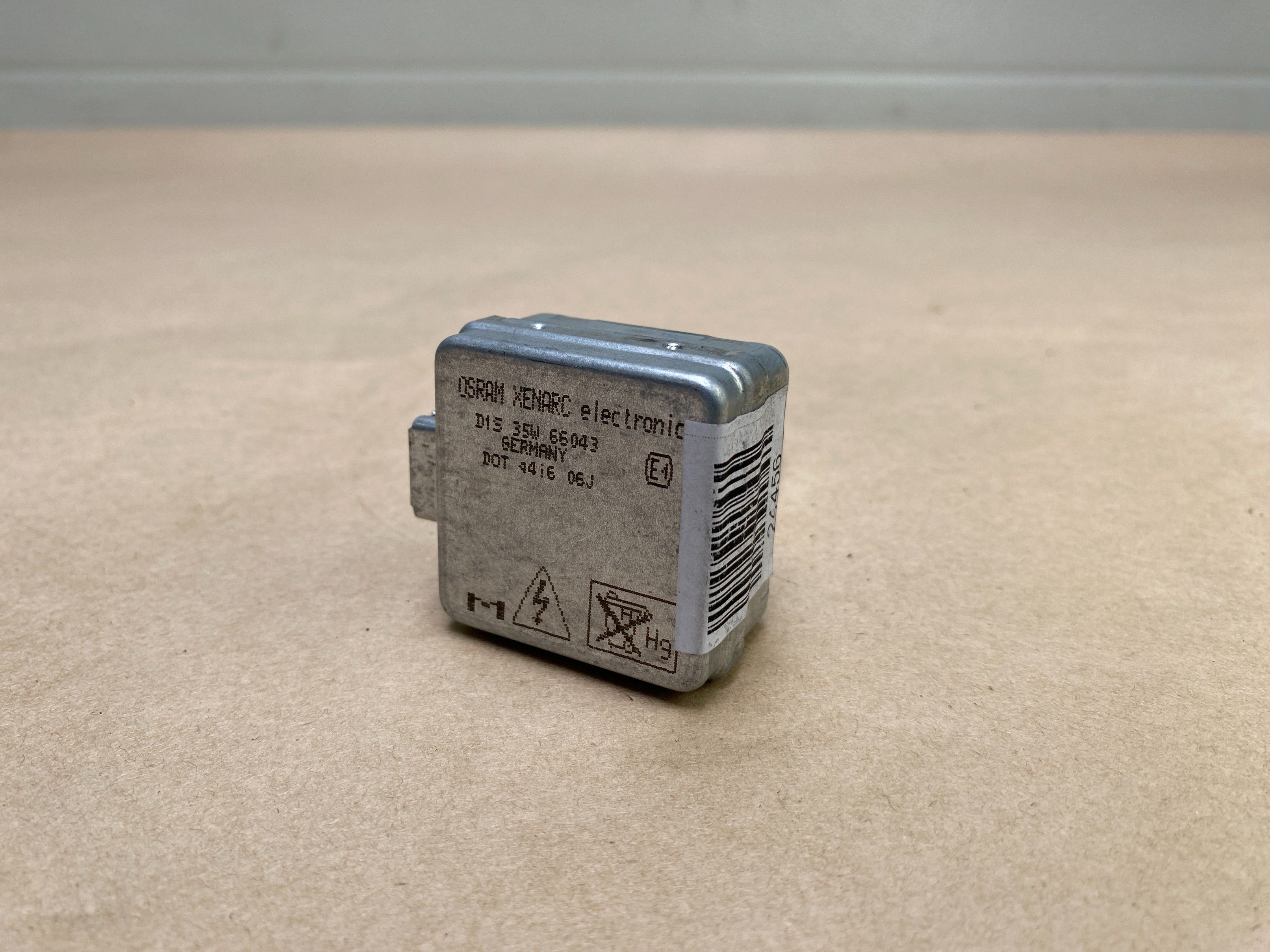 Żarówka Osram Xenarc D1S 35W Żarnik XENON Palnik Ksenon