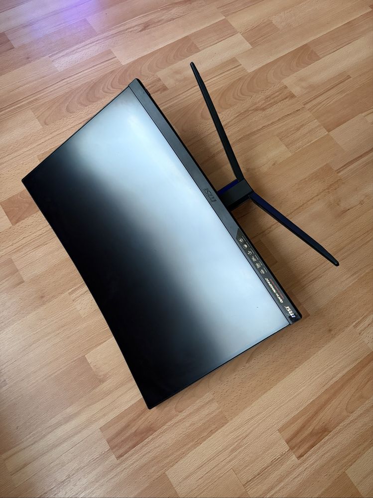 Монитор MSI Optix MAG241C 23.6" 144 Гц