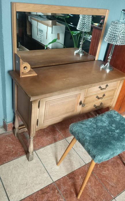 Komoda toaletka w stylu Ludwikowskim