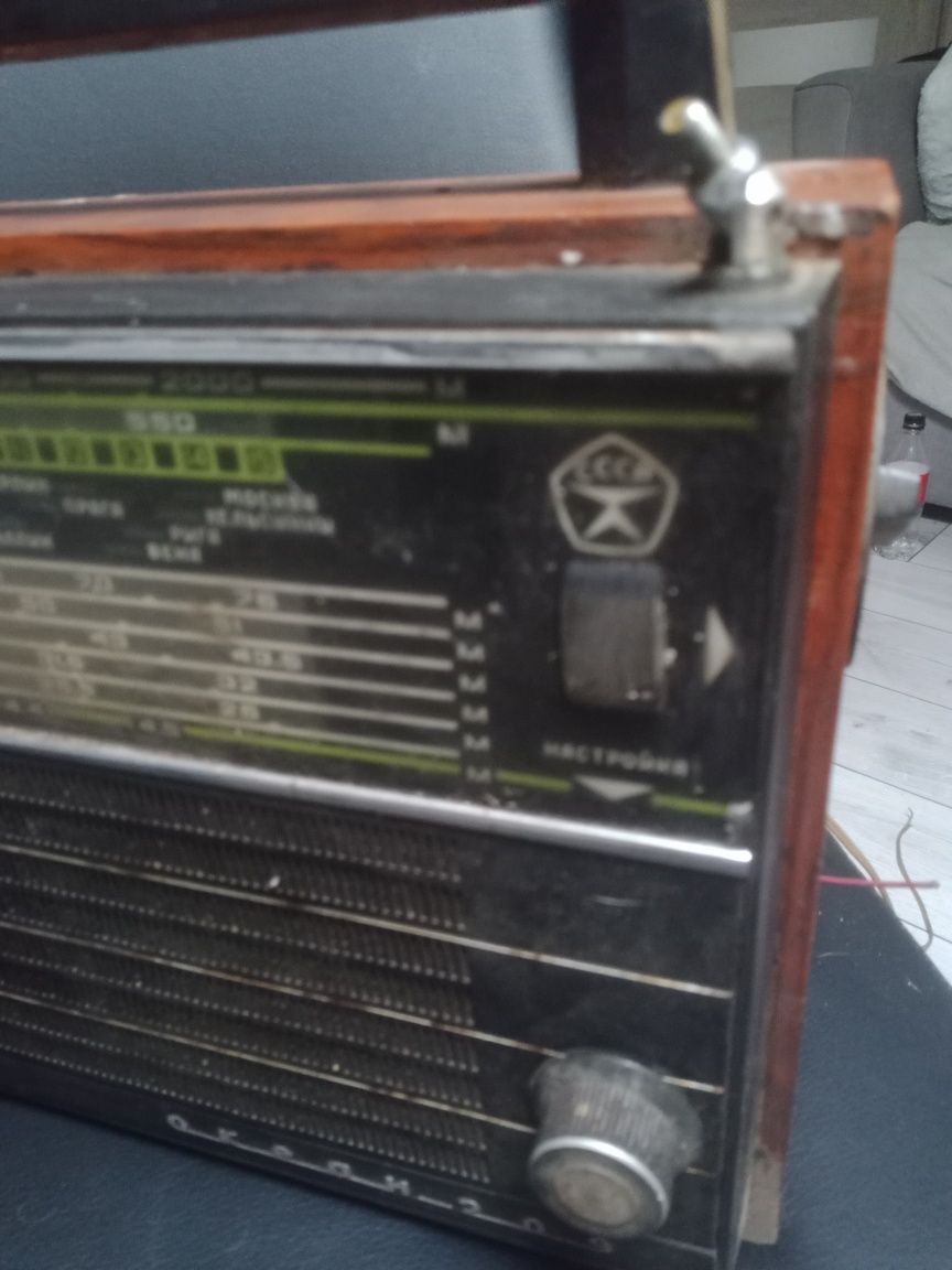 Sprzedam radio do naprawy