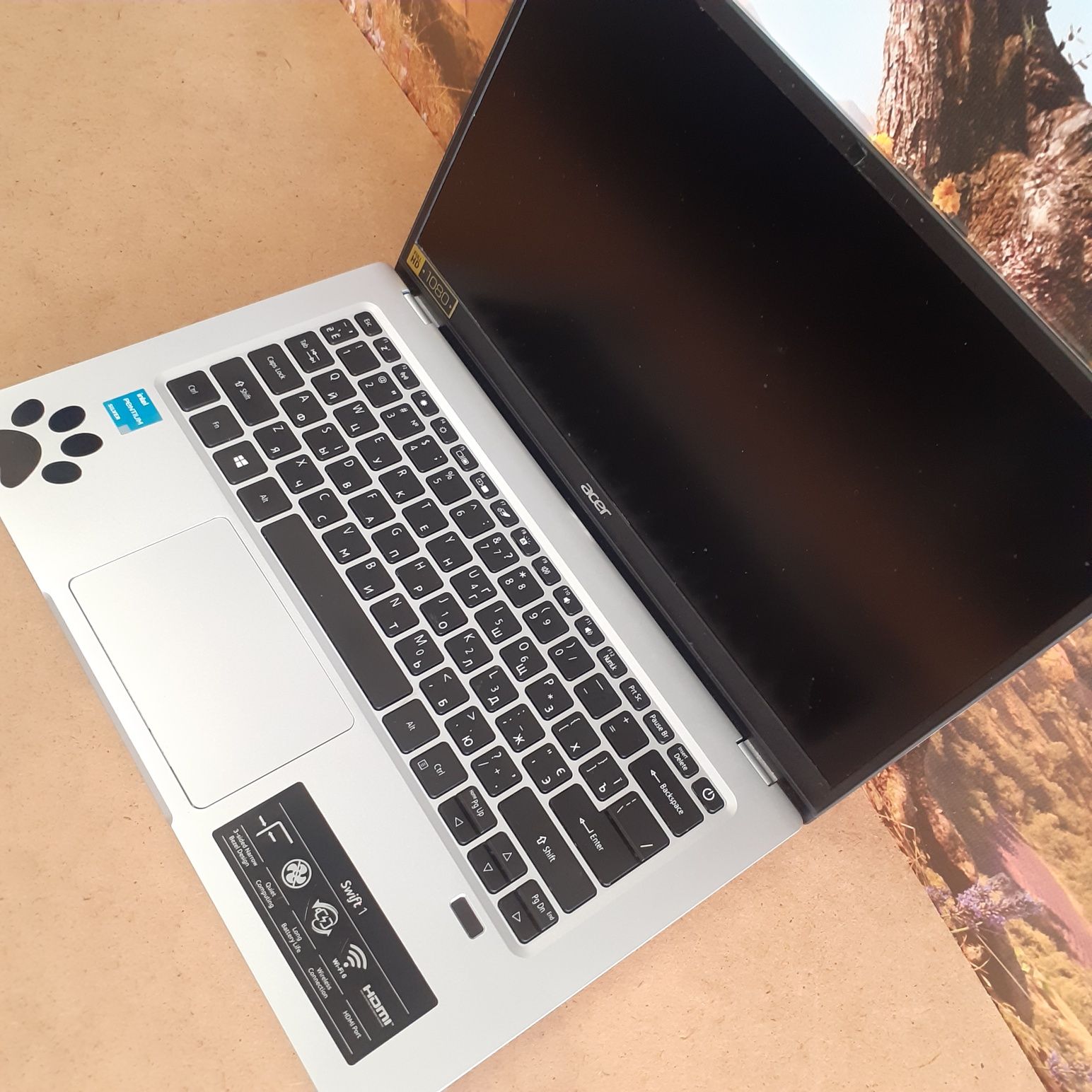 Ноутбук Acer swift 1, 8/256GB