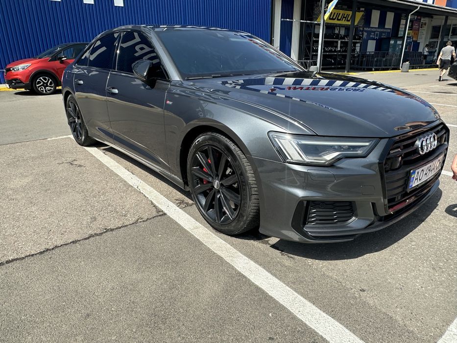 Audi a6 С8 - 367 л.с гібрид quattro