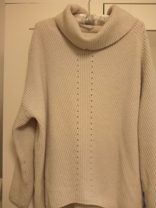 Dwa golfy w dobrej cenie.