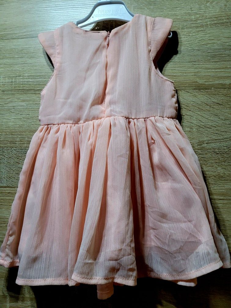 Różowa sukienka 62-68