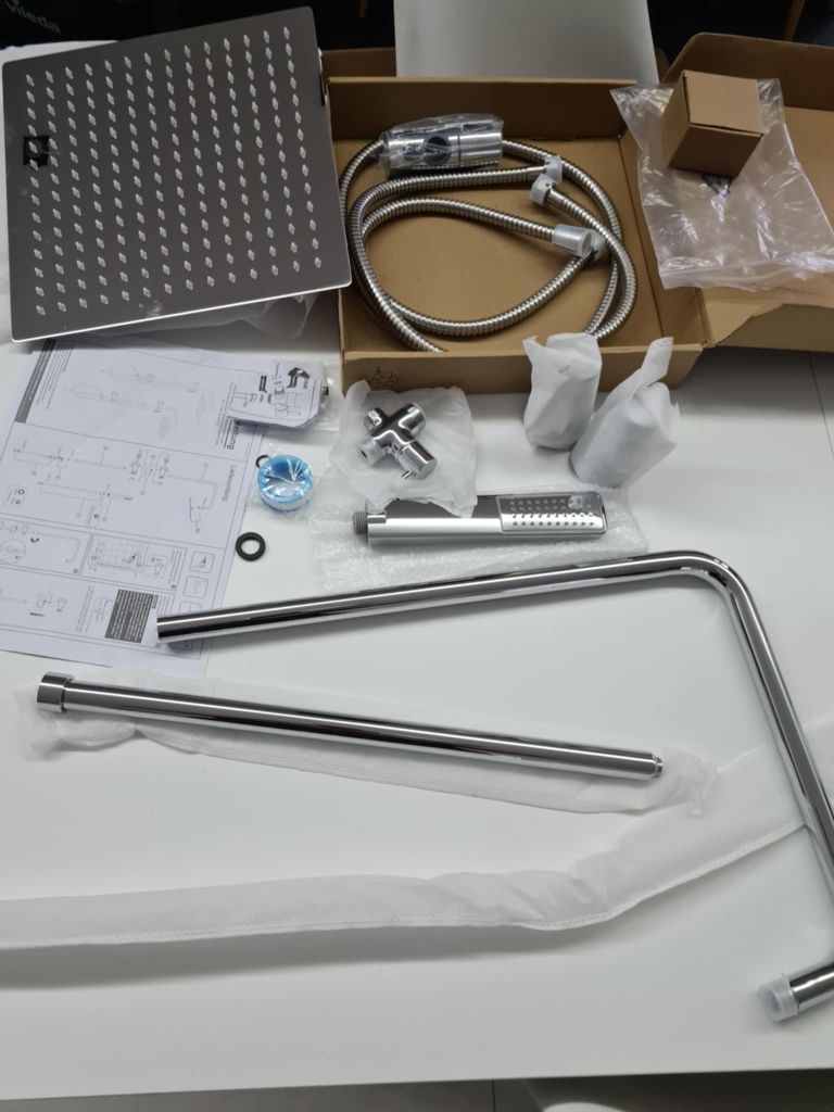 Zestaw prysznicowy z deszczownica 30cm chrom