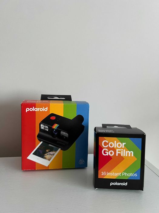 Nowy aparat Polaroid  Go Gen 2 czarny + 16 wkładów