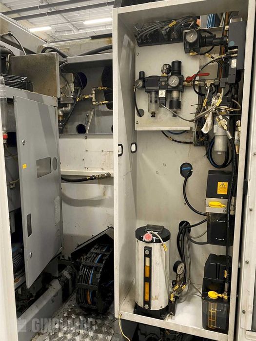 Centrum obróbcze DECKEL MAHO DMC 75 V Linear