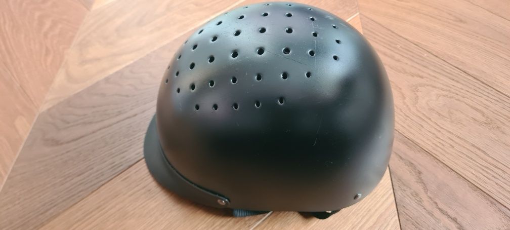 Kask jeździecki Fouganza 100 czarny, rozmiar S (52-55cm)