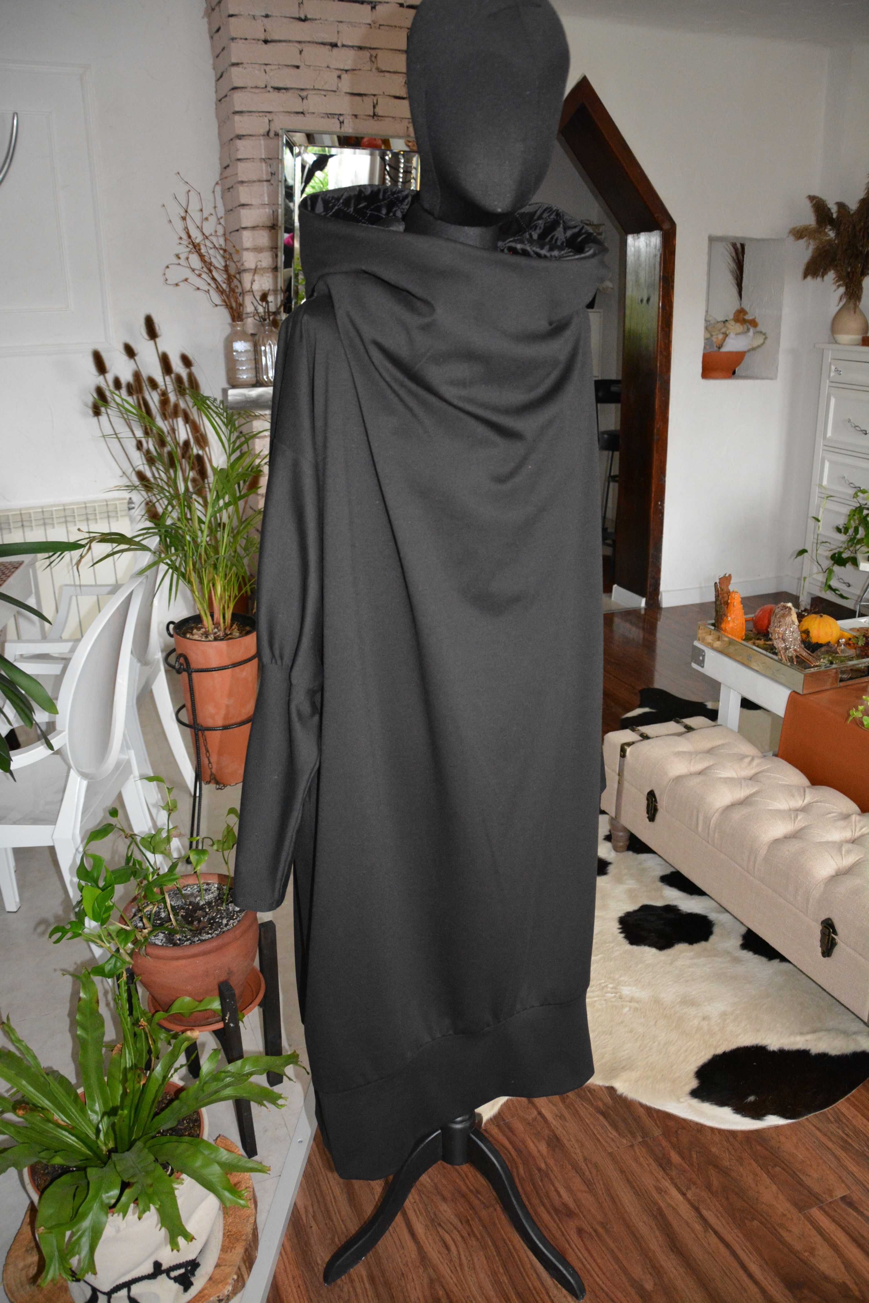 44-52 Sukienka bluza oversize długa z dzianiny czarna