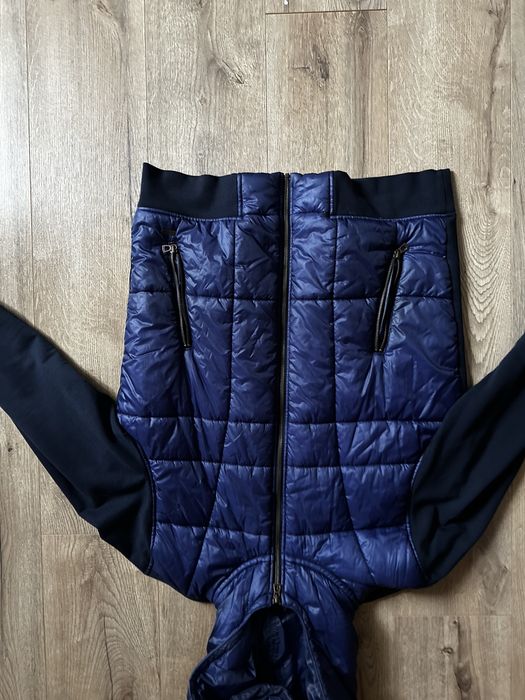 Осіння куртка бос класика ціна 700 грн